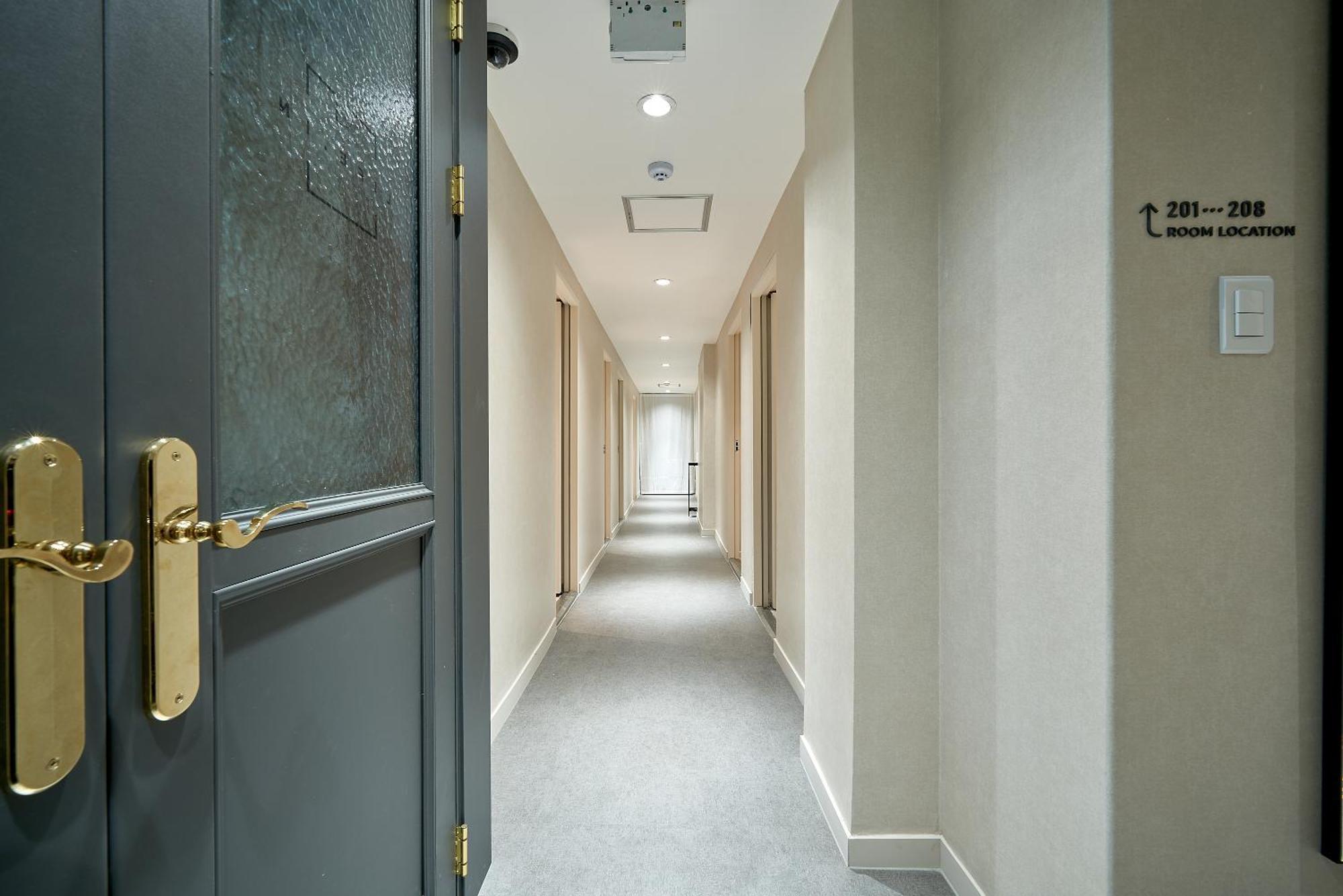 Life In Euljiro Hotel Seoul Exterior photo